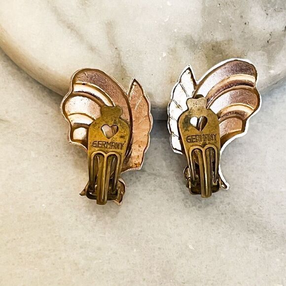 Vintage Signed Germany Clip On Earrings Rose Gold Toned Metal and Enamel MCM - Picture 4 of 8